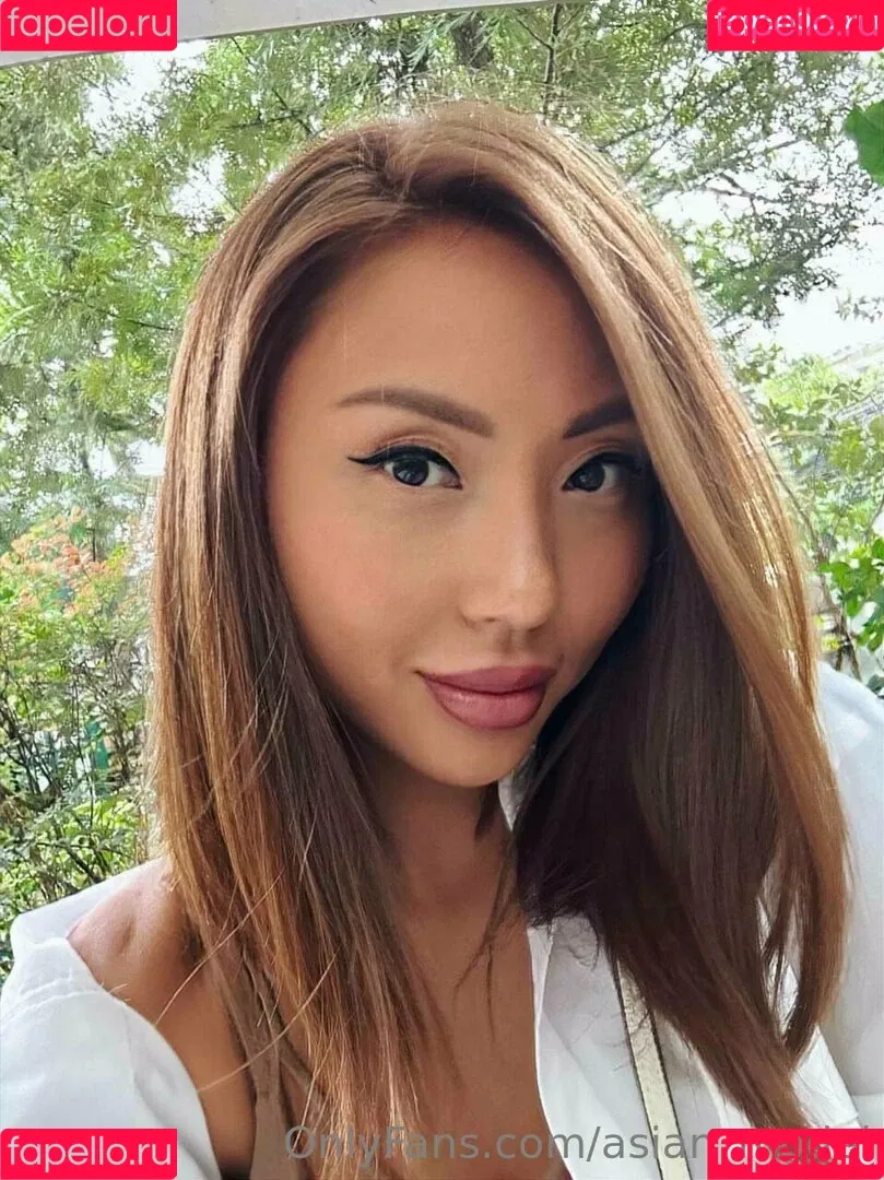 asian_model Onlyfans Photo Gallery 