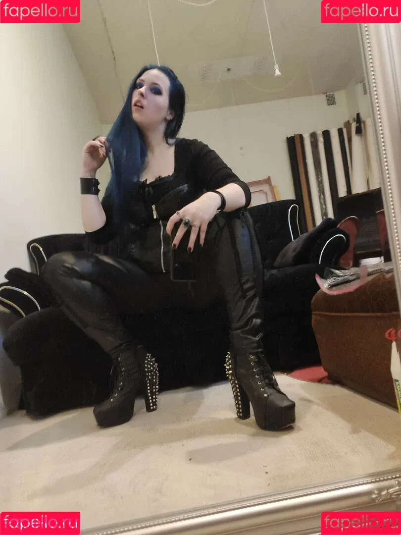 Jennybiatch Onlyfans Photo Gallery 