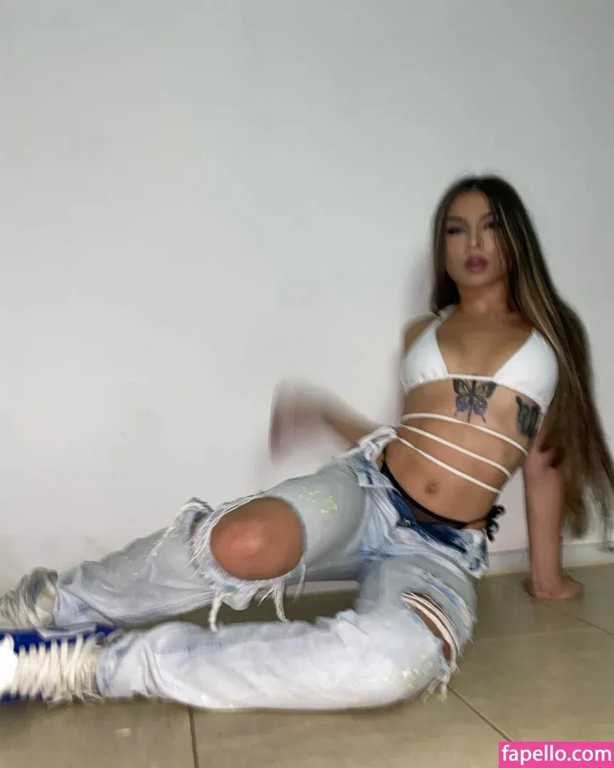 anne.bagu Onlyfans Photo Gallery 