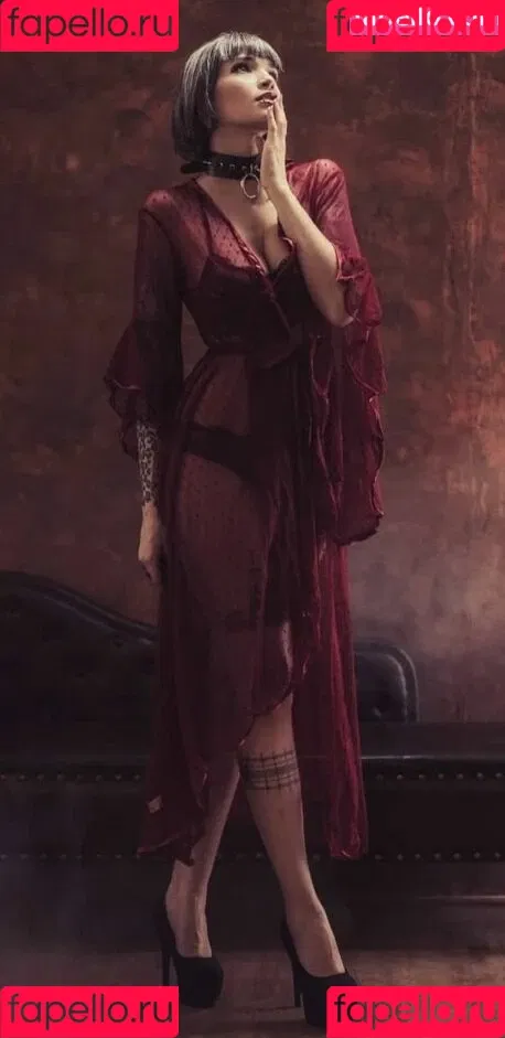 Freyja Luna / Eliska Onlyfans Photo Gallery 