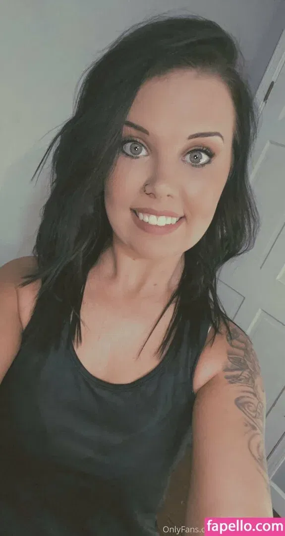 sadiedavis1187 Onlyfans Photo Gallery 