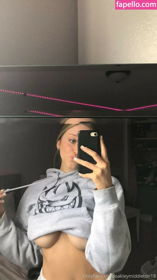 Oakleymiddleton18 Onlyfans Photo Gallery 
