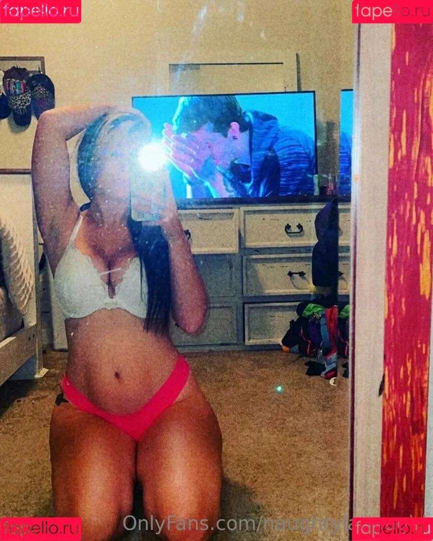 naughtylatinagirl Onlyfans Photo Gallery 