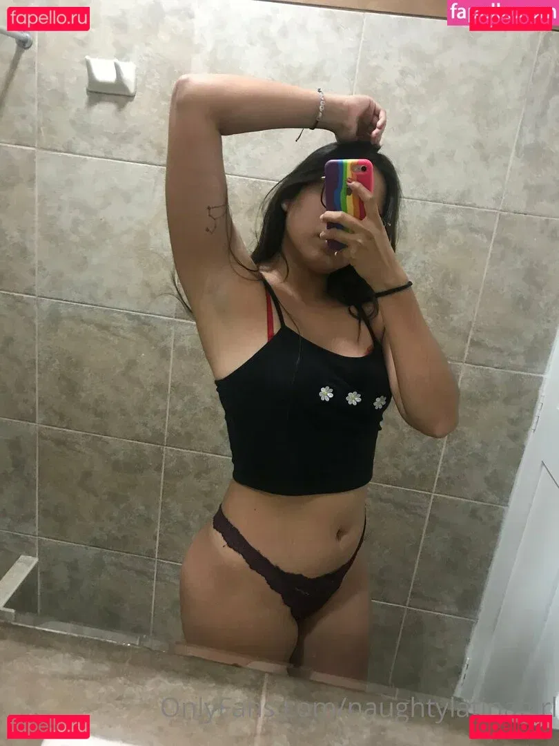 naughtylatinagirl Onlyfans Photo Gallery 