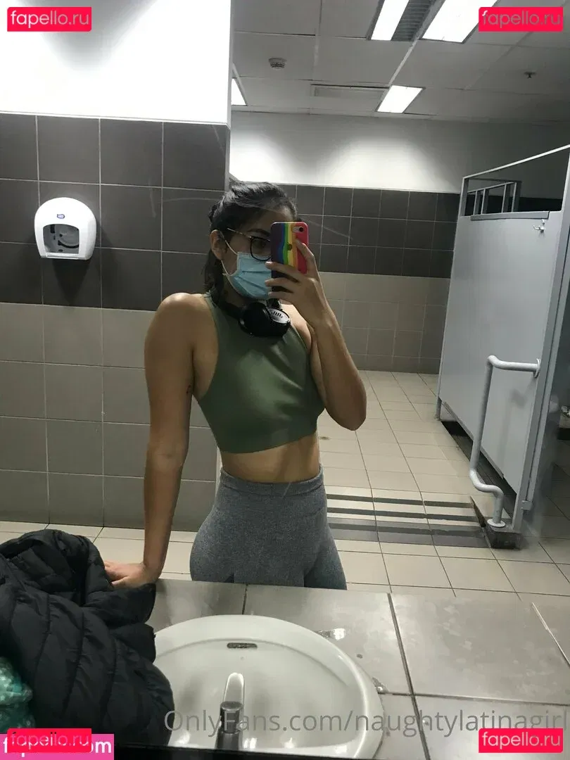 naughtylatinagirl Onlyfans Photo Gallery 