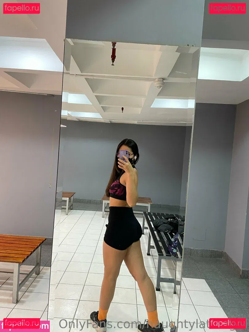 naughtylatinagirl Onlyfans Photo Gallery 