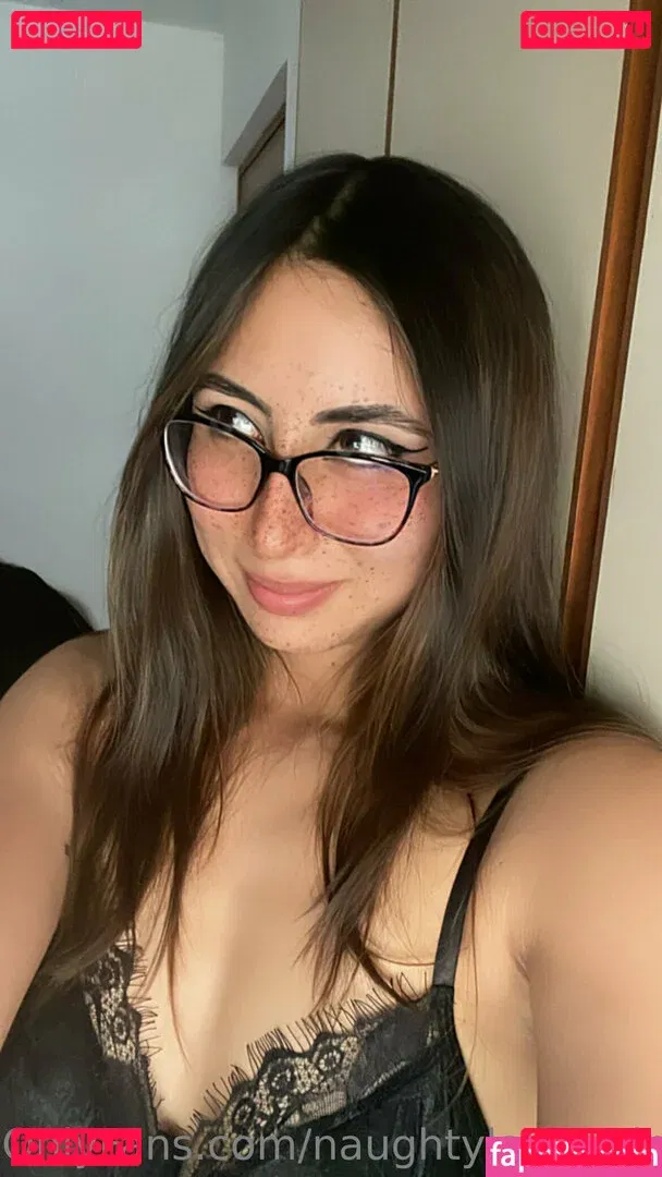 naughtylatinagirl Onlyfans Photo Gallery 