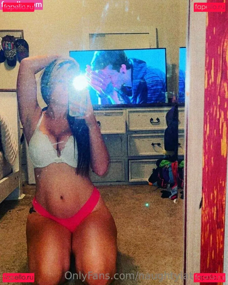 naughtylatinagirl Onlyfans Photo Gallery 