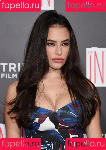 Chloe Bridges Onlyfans Photo Gallery 