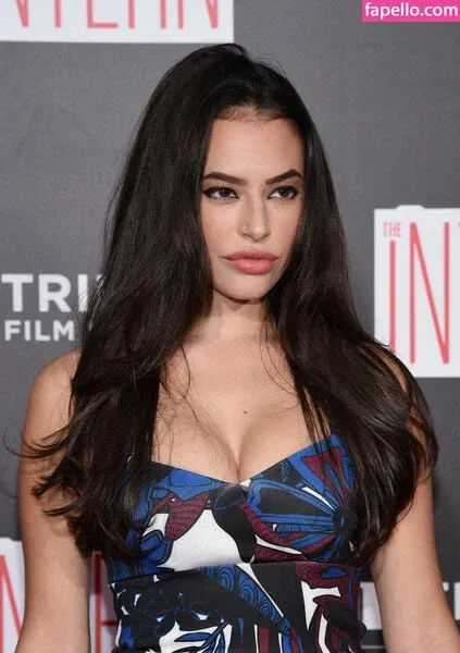 Chloe Bridges Onlyfans Photo Gallery 