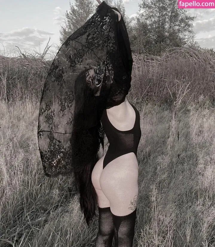 Polina Marzana Onlyfans Photo Gallery 