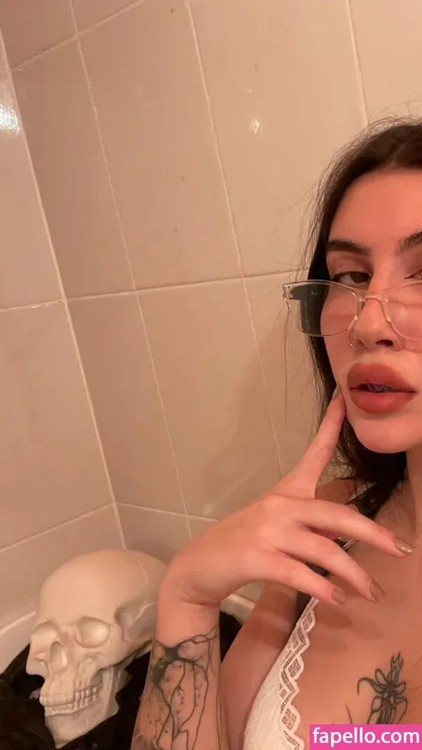 Polina Marzana Onlyfans Photo Gallery 