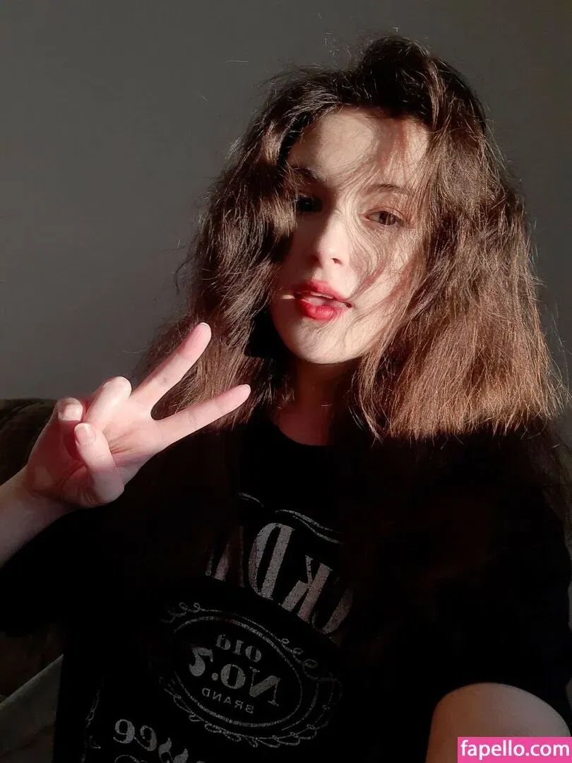 monamariaa Onlyfans Photo Gallery 