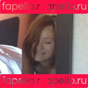 Emily Browning Onlyfans Photo Gallery 