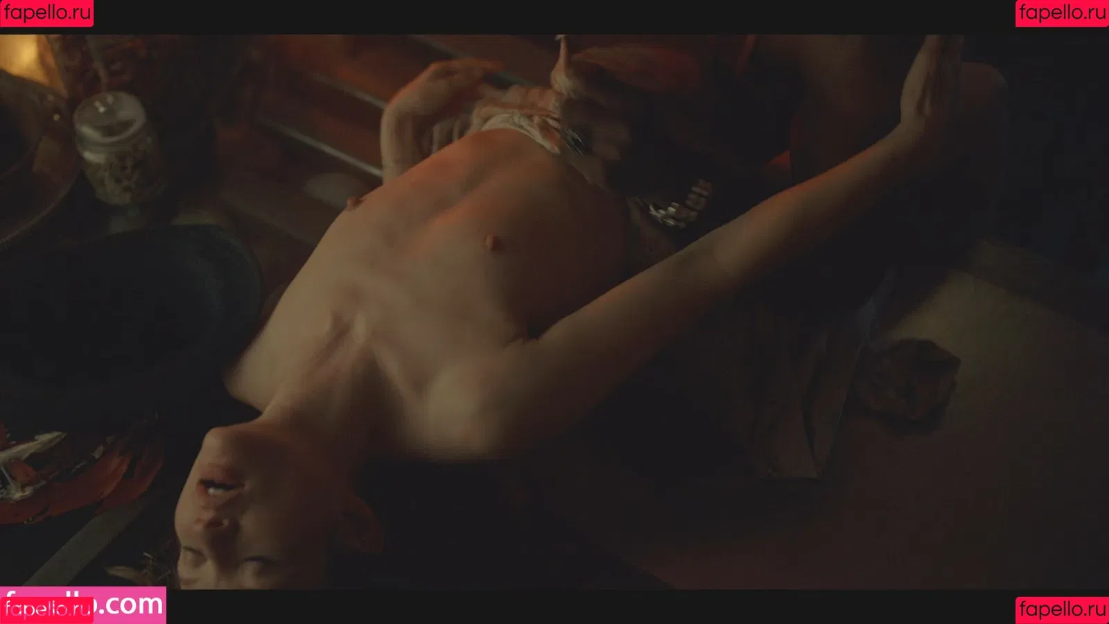 Emily Browning Onlyfans Photo Gallery 