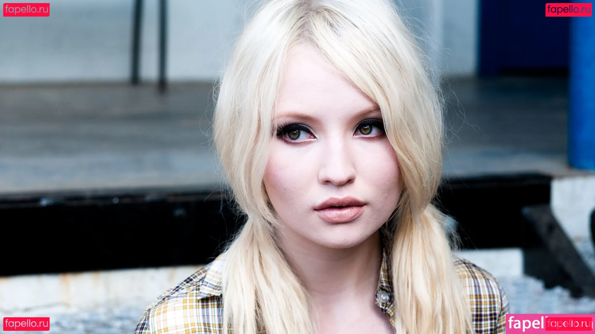 Emily Browning Onlyfans Photo Gallery 