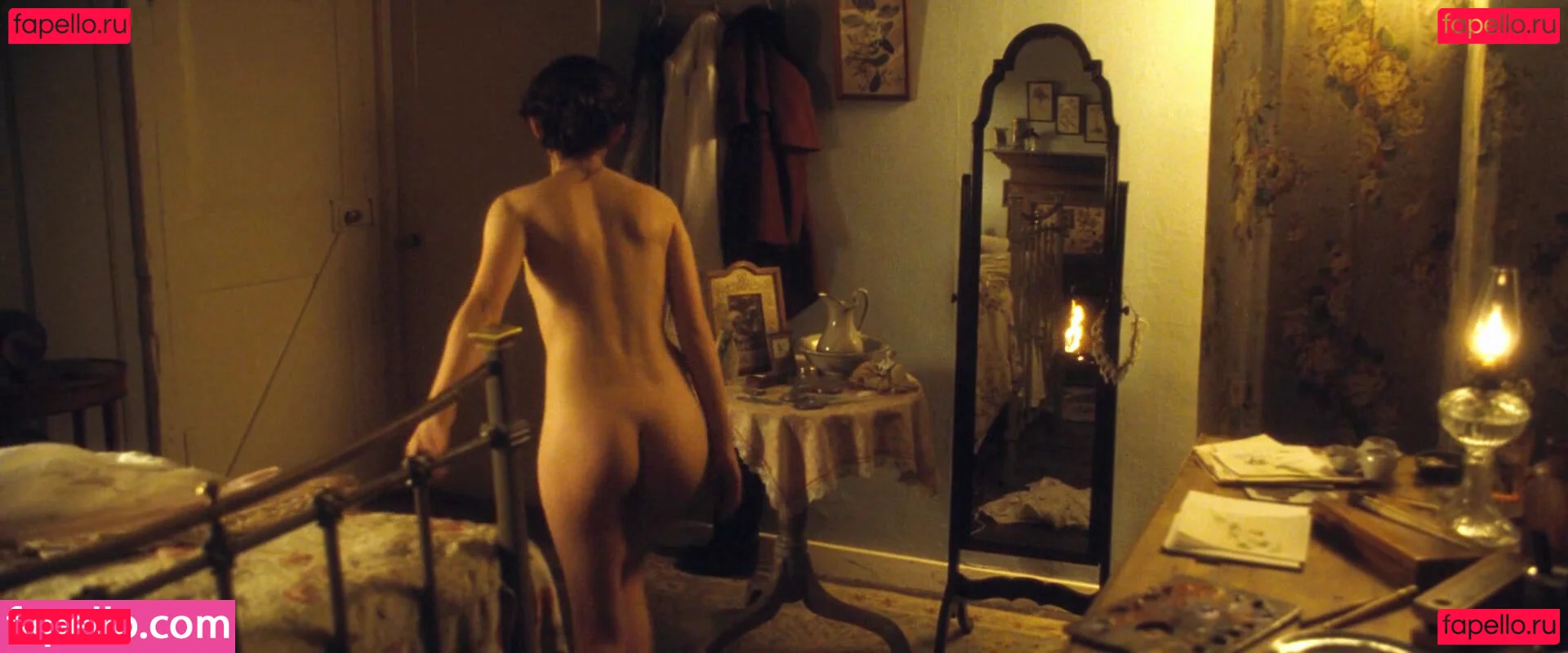 Emily Browning Onlyfans Photo Gallery 