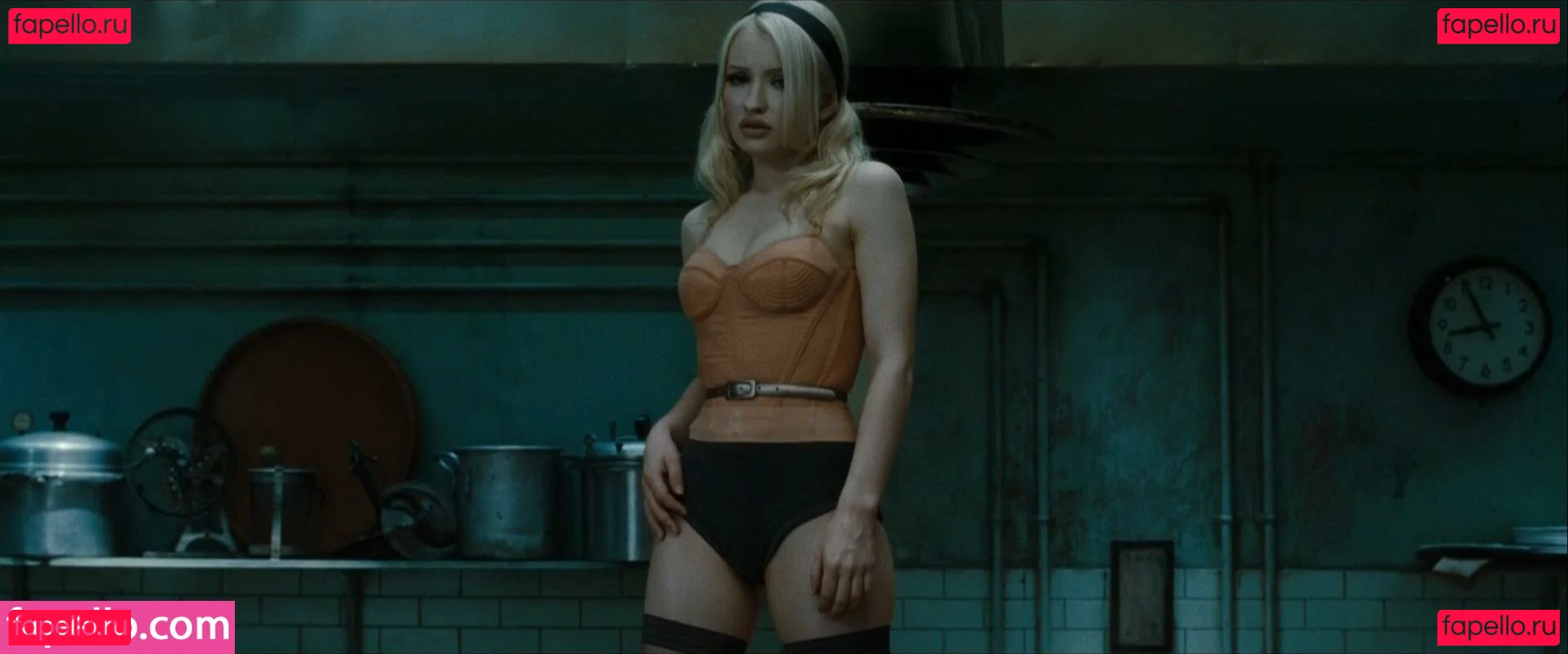 Emily Browning Onlyfans Photo Gallery 