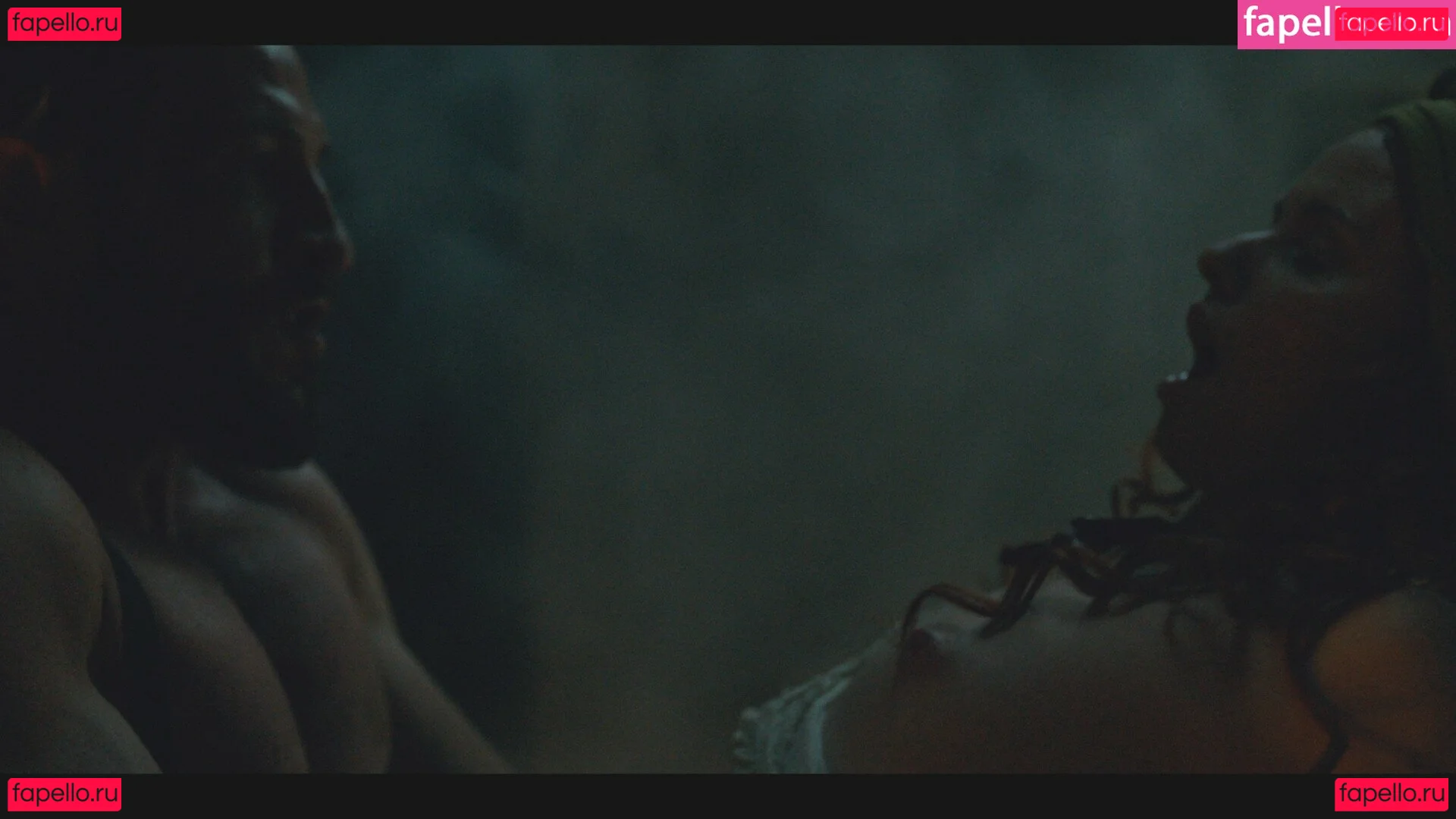 Emily Browning Onlyfans Photo Gallery 