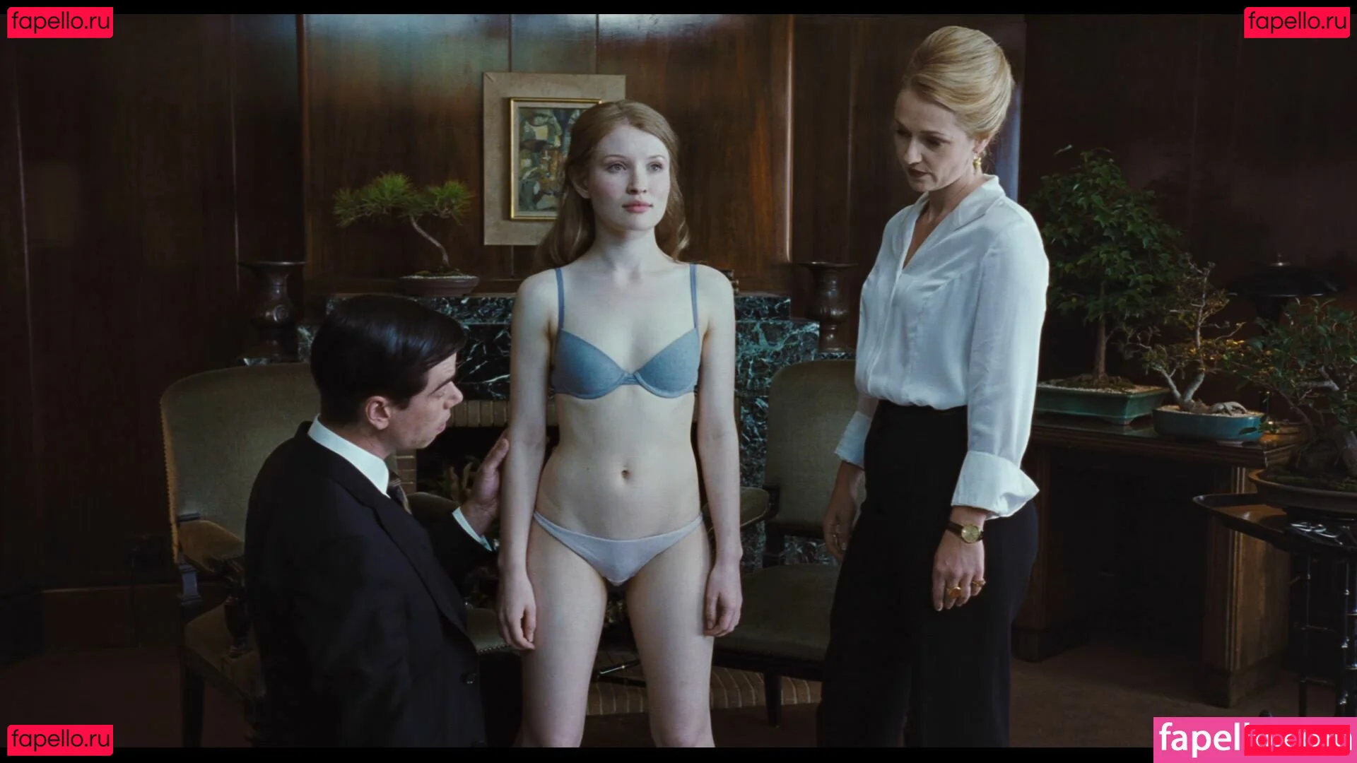 Emily Browning Onlyfans Photo Gallery 