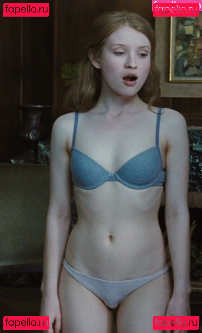 Emily Browning Onlyfans Photo Gallery 