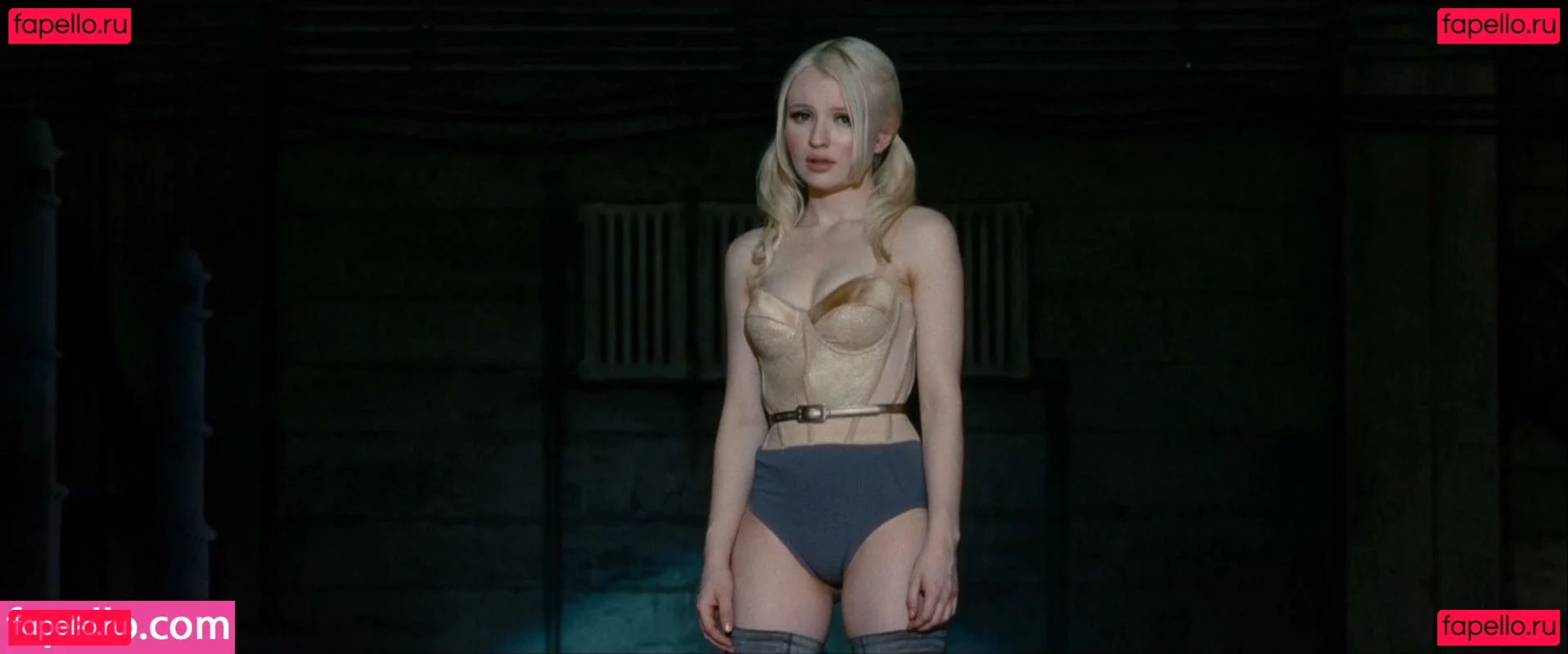 Emily Browning Onlyfans Photo Gallery 
