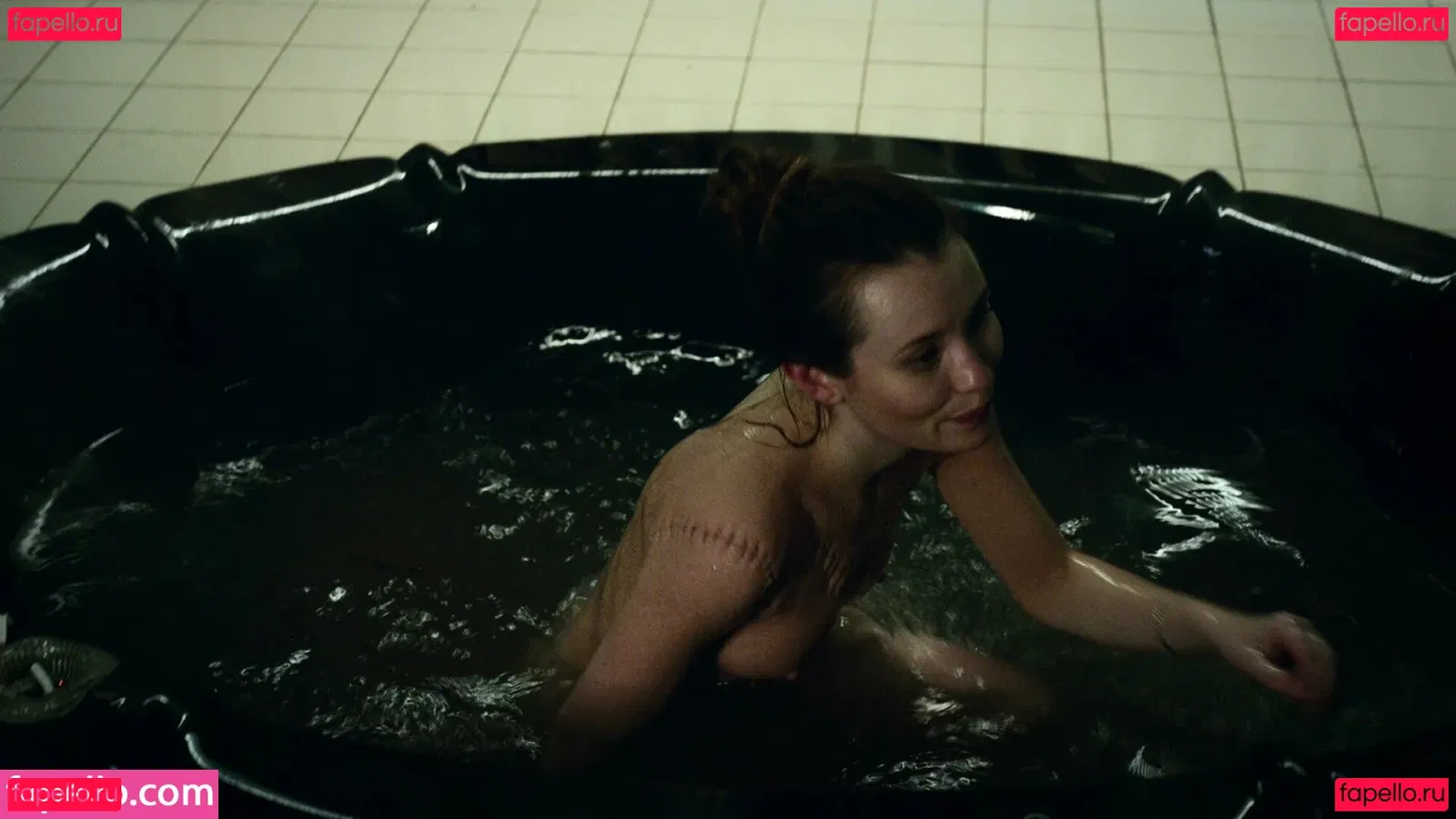 Emily Browning Onlyfans Photo Gallery 