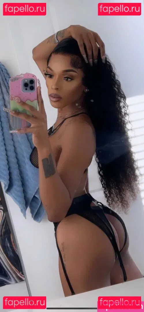 Trans Ebony Onlyfans Photo Gallery 