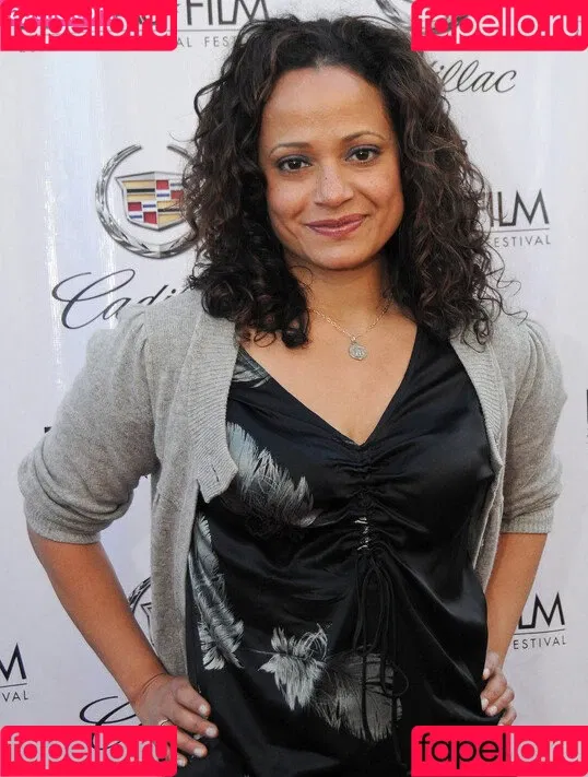 Judy Reyes Onlyfans Photo Gallery 