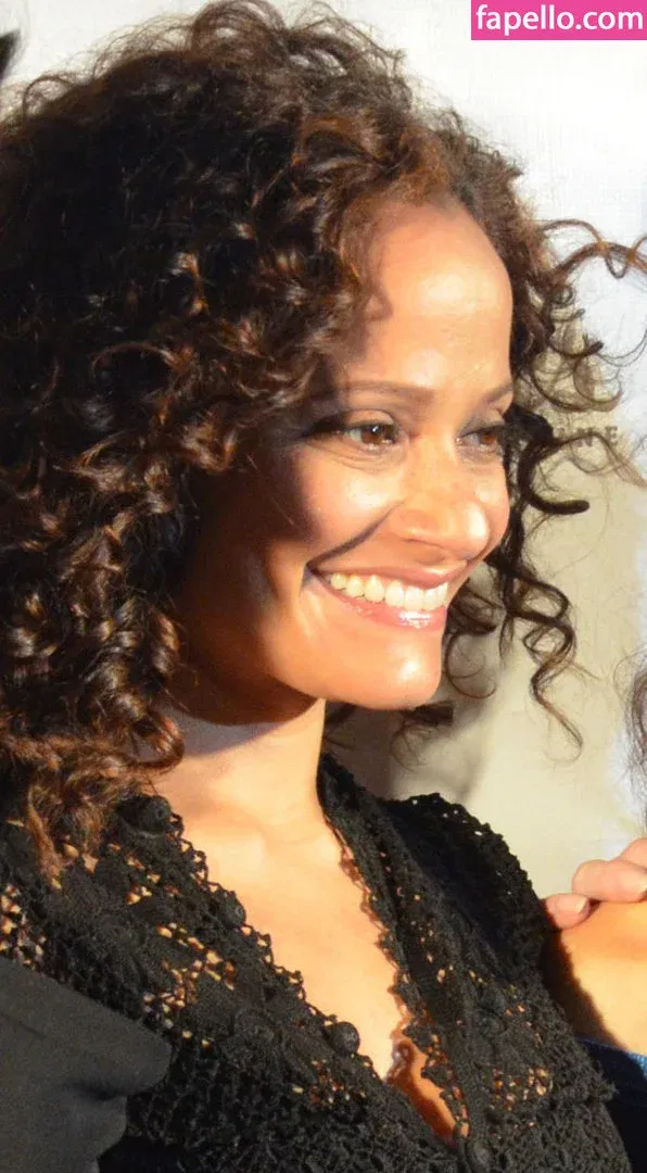 Judy Reyes Onlyfans Photo Gallery 