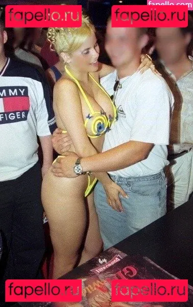 Gina Wild Onlyfans Photo Gallery 