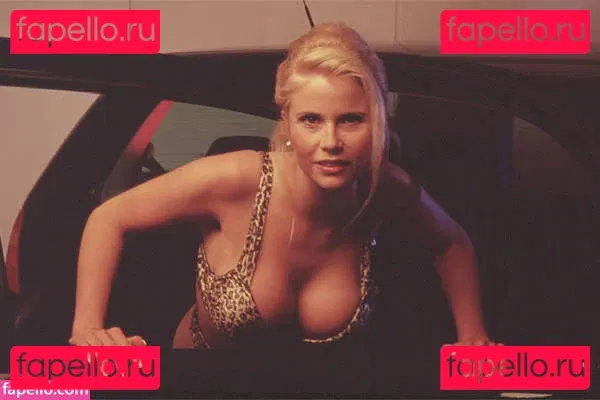 Gina Wild Onlyfans Photo Gallery 