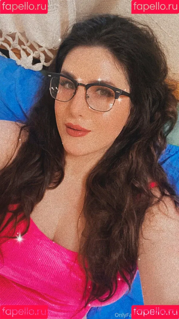 Moxymary Onlyfans Photo Gallery 