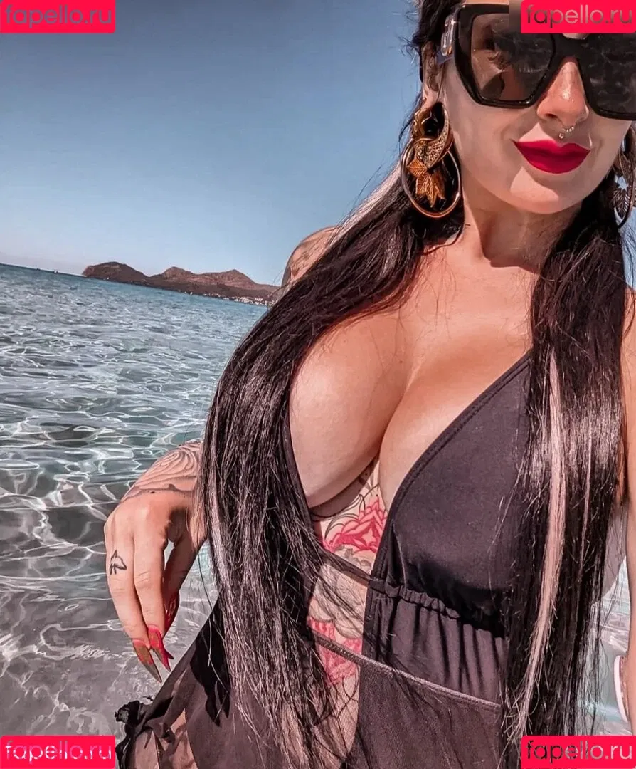 Lyn_k44 Onlyfans Photo Gallery 