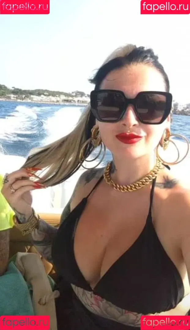 Lyn_k44 Onlyfans Photo Gallery 