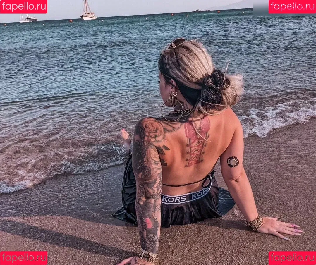Lyn_k44 Onlyfans Photo Gallery 