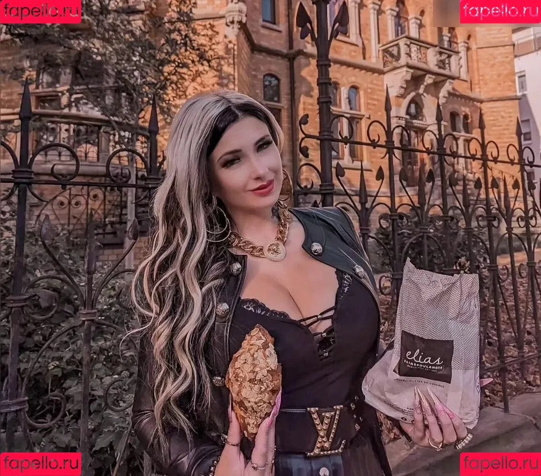 Lyn_k44 Onlyfans Photo Gallery 