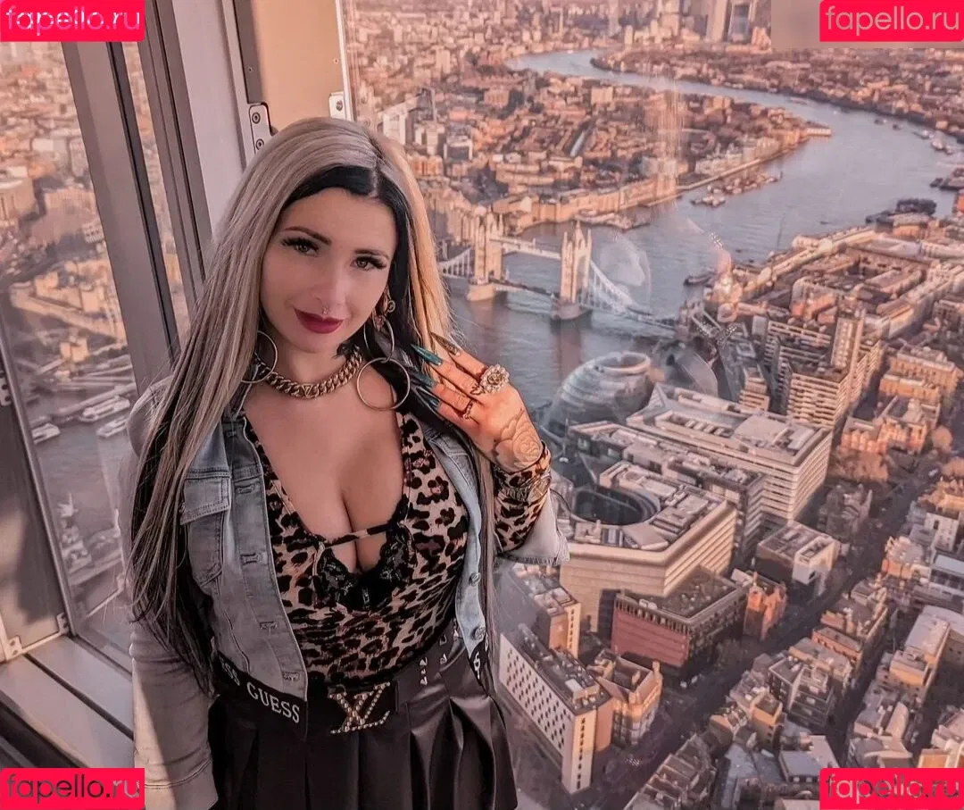 Lyn_k44 Onlyfans Photo Gallery 