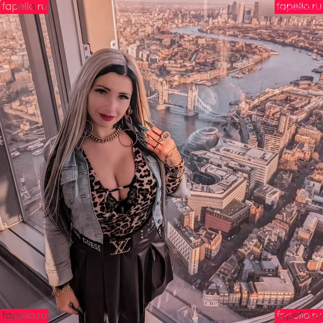 Lyn_k44 Onlyfans Photo Gallery 