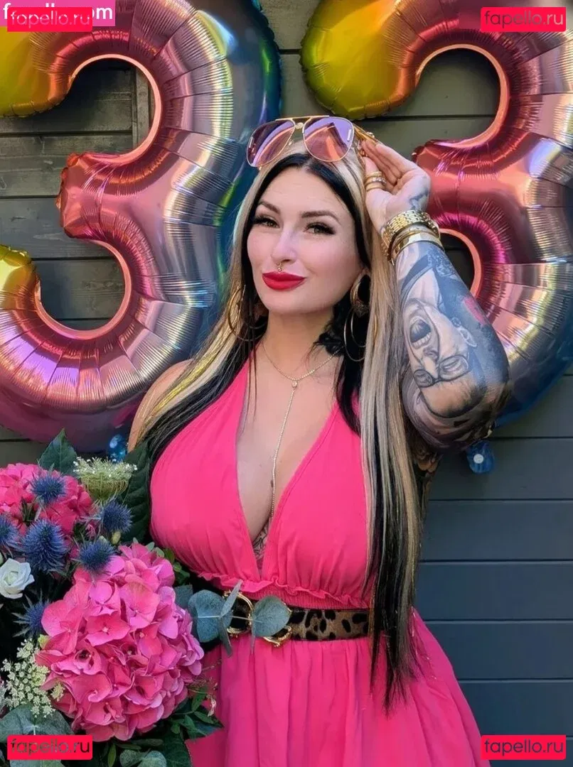 Lyn_k44 Onlyfans Photo Gallery 