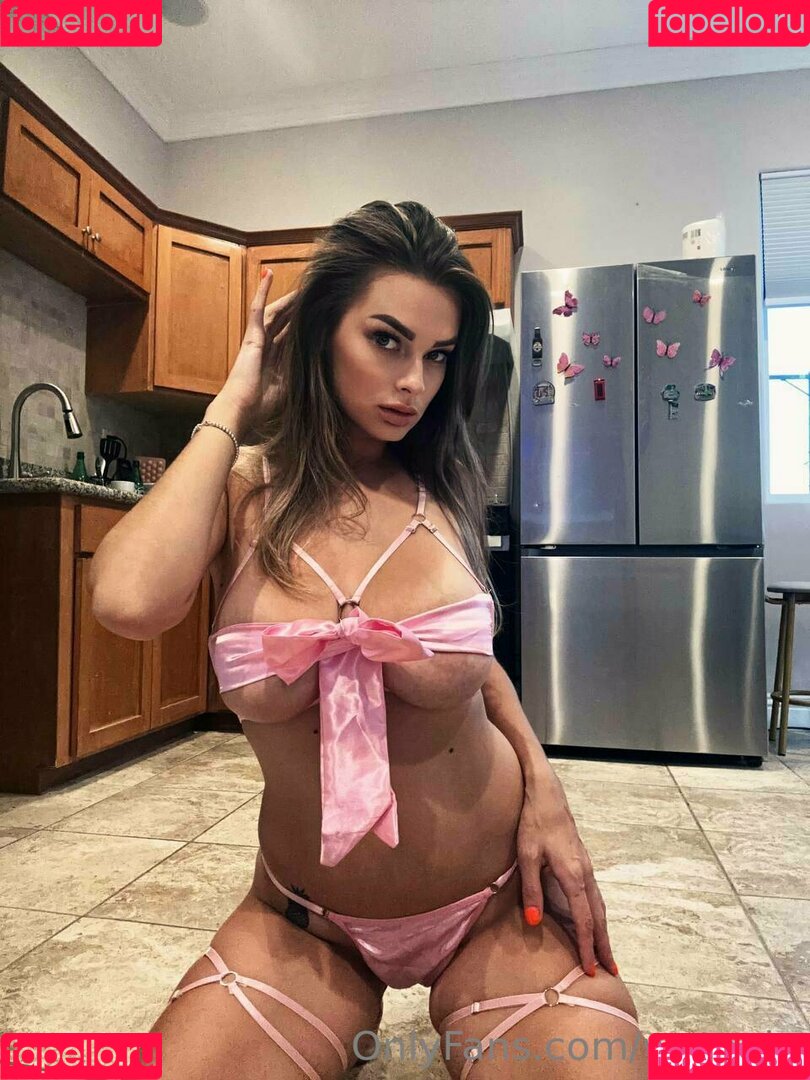 wetanja Onlyfans Photo Gallery 