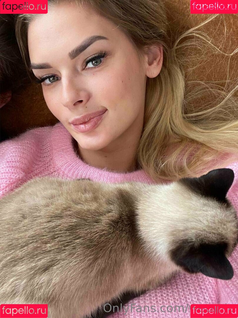 wetanja Onlyfans Photo Gallery 