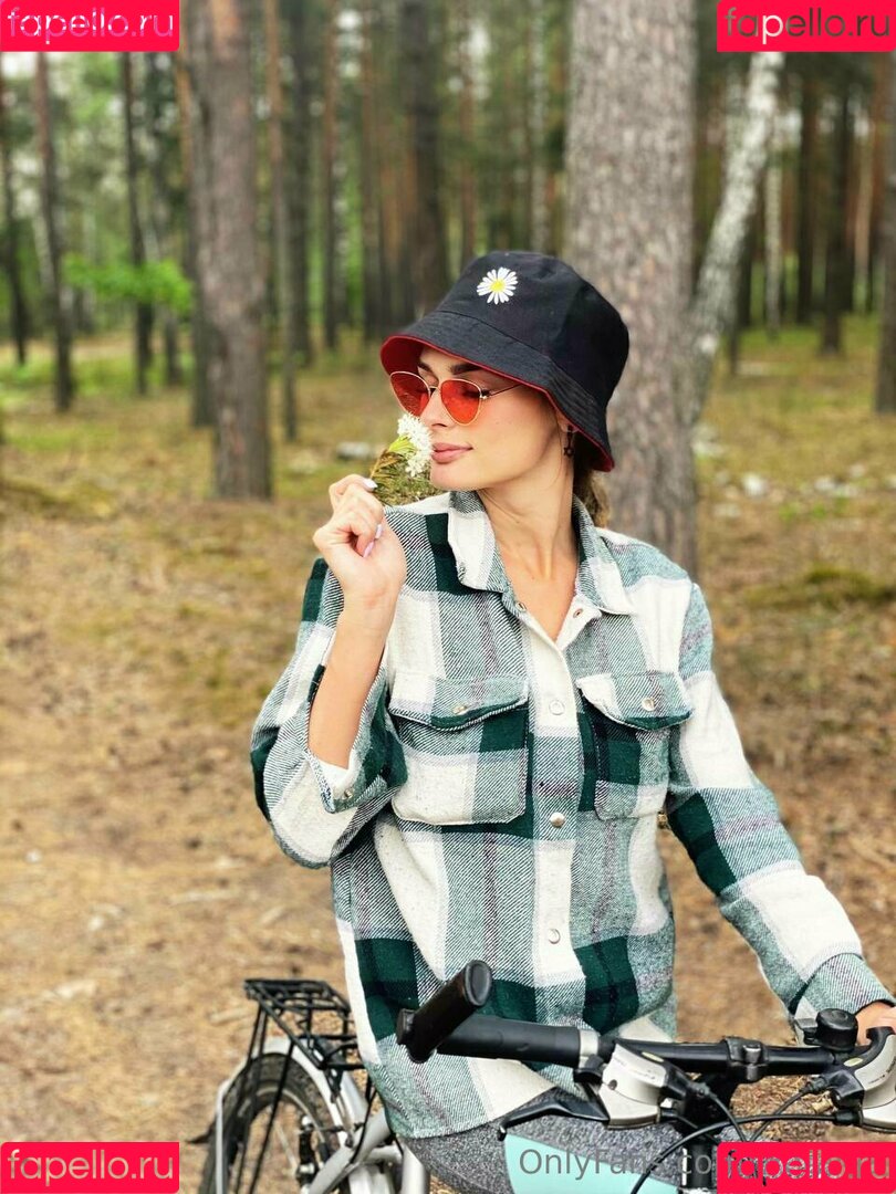 wetanja Onlyfans Photo Gallery 