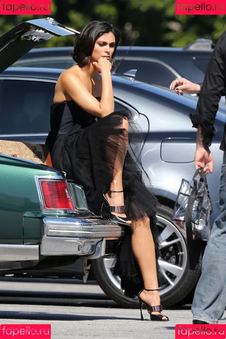 Morena Baccarin Onlyfans Photo Gallery 