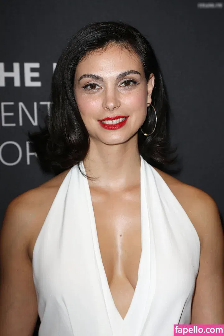 Morena Baccarin Onlyfans Photo Gallery 