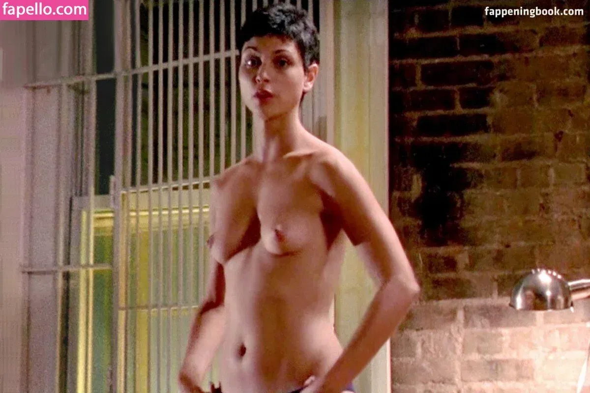 Morena Baccarin Onlyfans Photo Gallery 