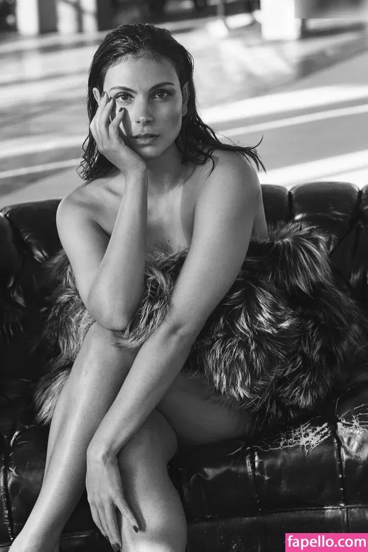 Morena Baccarin Onlyfans Photo Gallery 