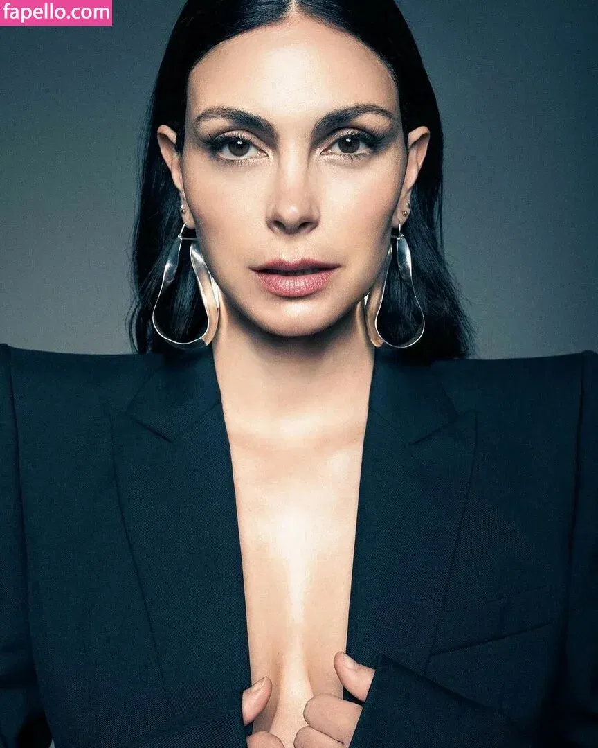 Morena Baccarin Onlyfans Photo Gallery 