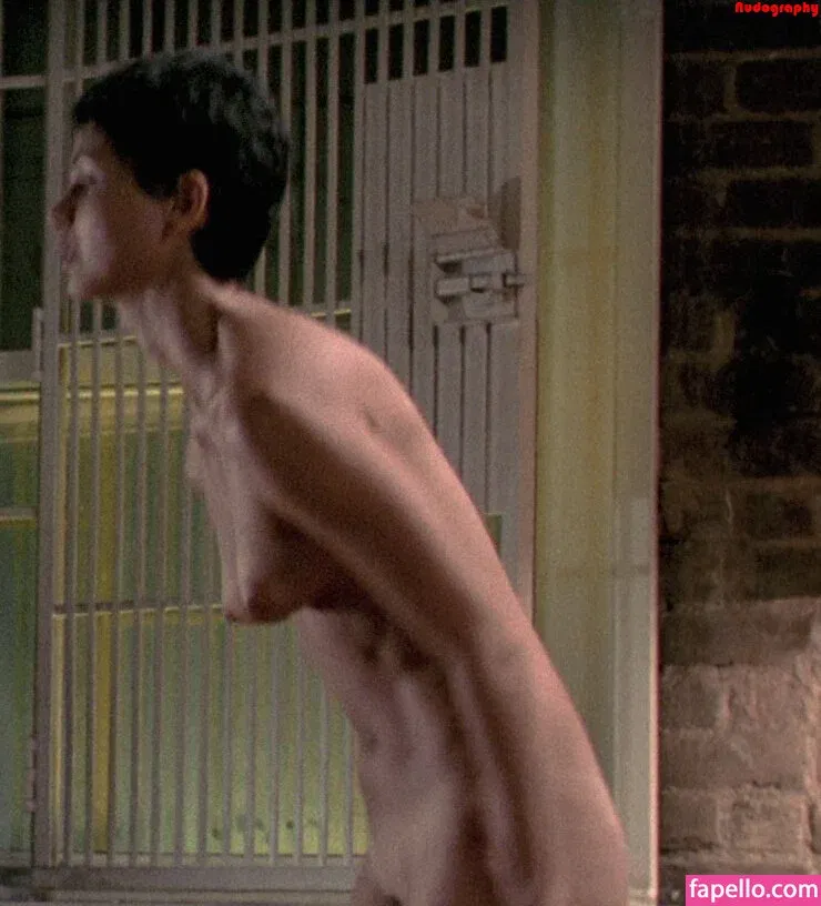 Morena Baccarin Onlyfans Photo Gallery 