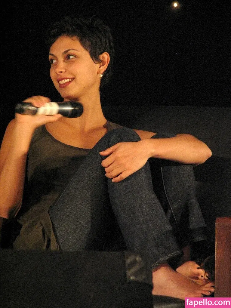 Morena Baccarin Onlyfans Photo Gallery 